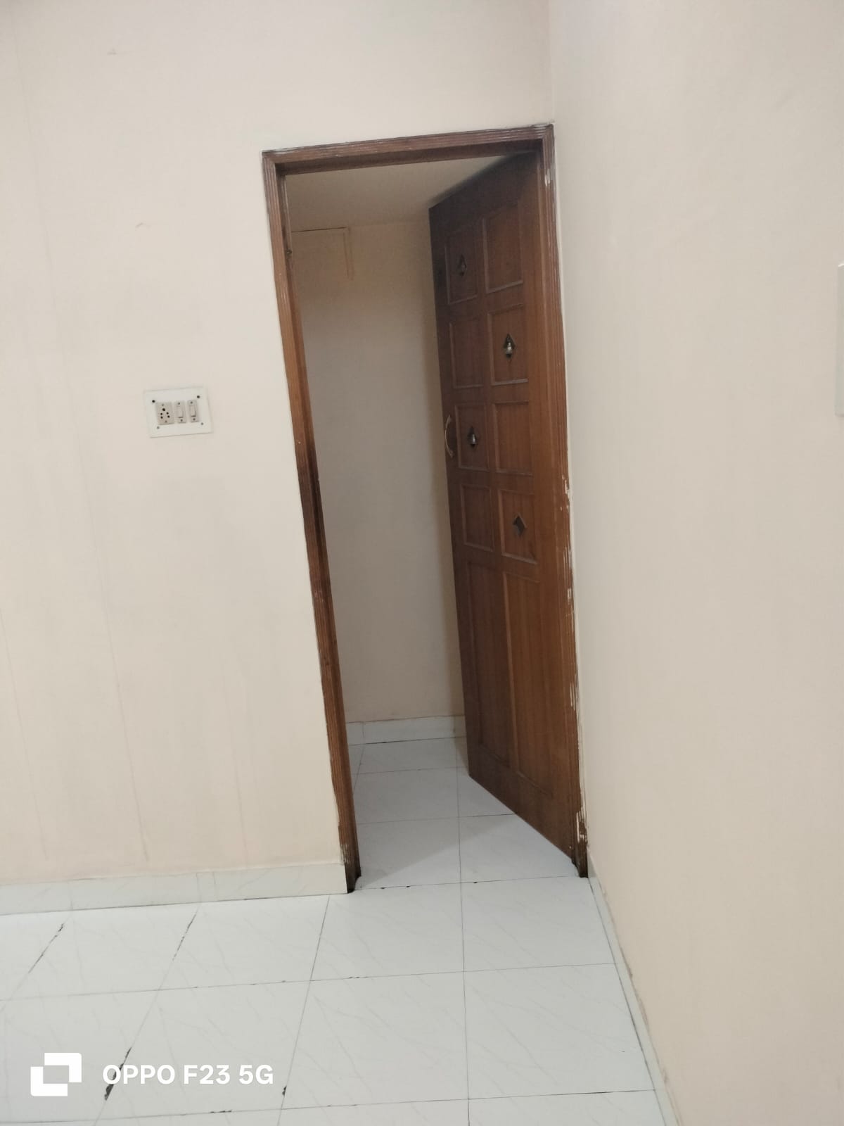 Interior - Image 7